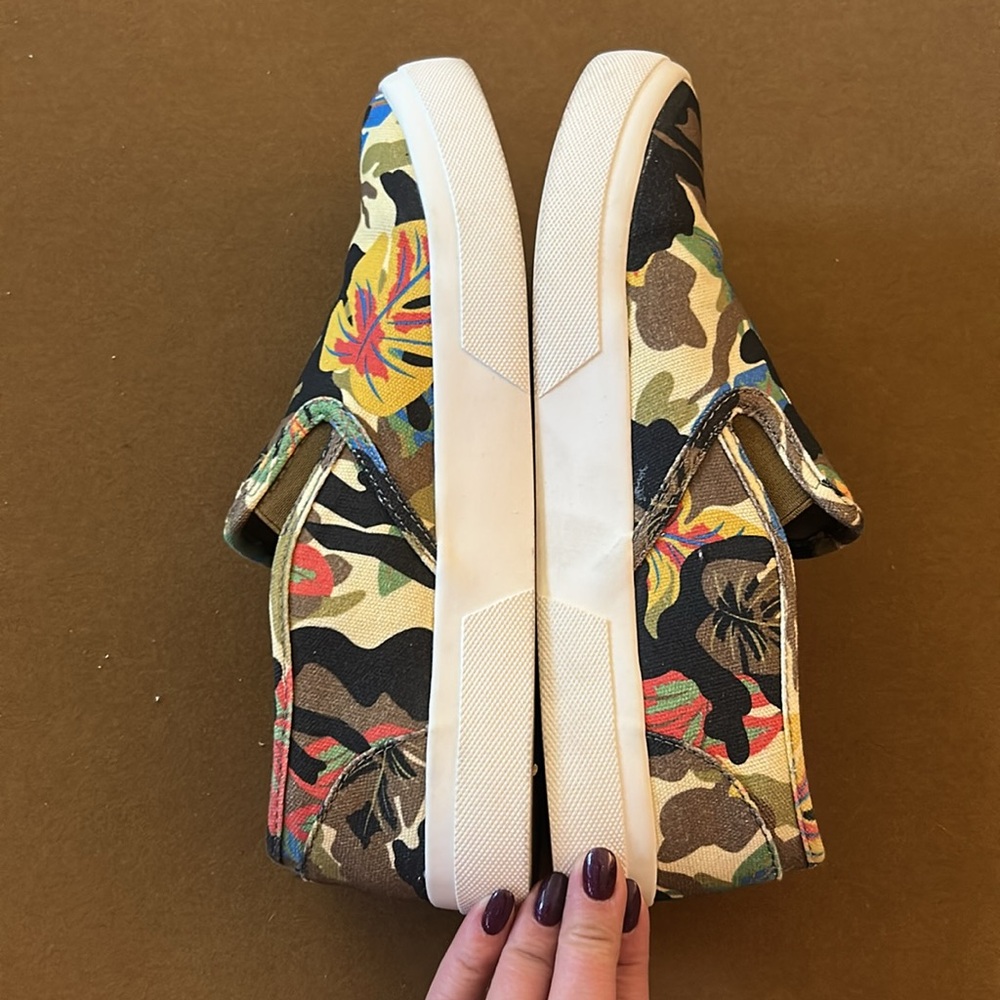 Sun & Stone Floral Camo Slip-On Sneakers Size 8.5 - Picture 14 of 15